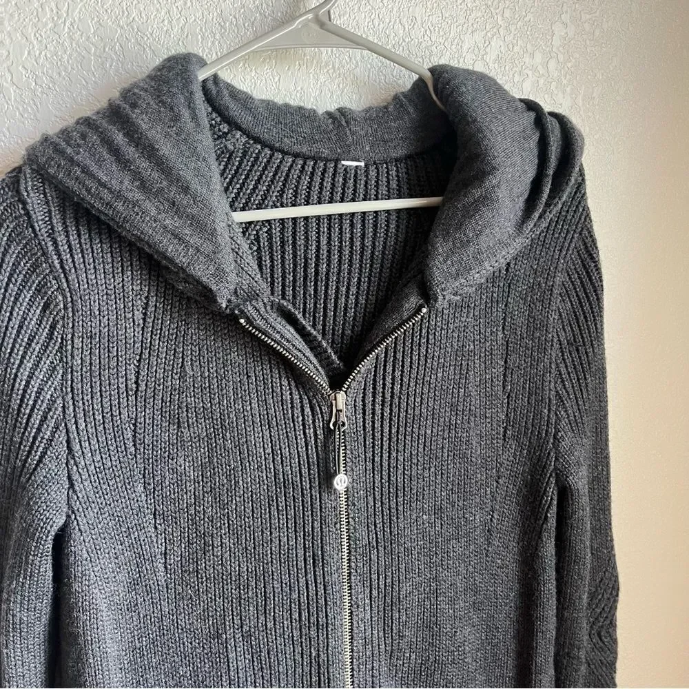 Lululemon SweatEr Once A Day
Jacket
Heathered Black - Picture 6 of 11